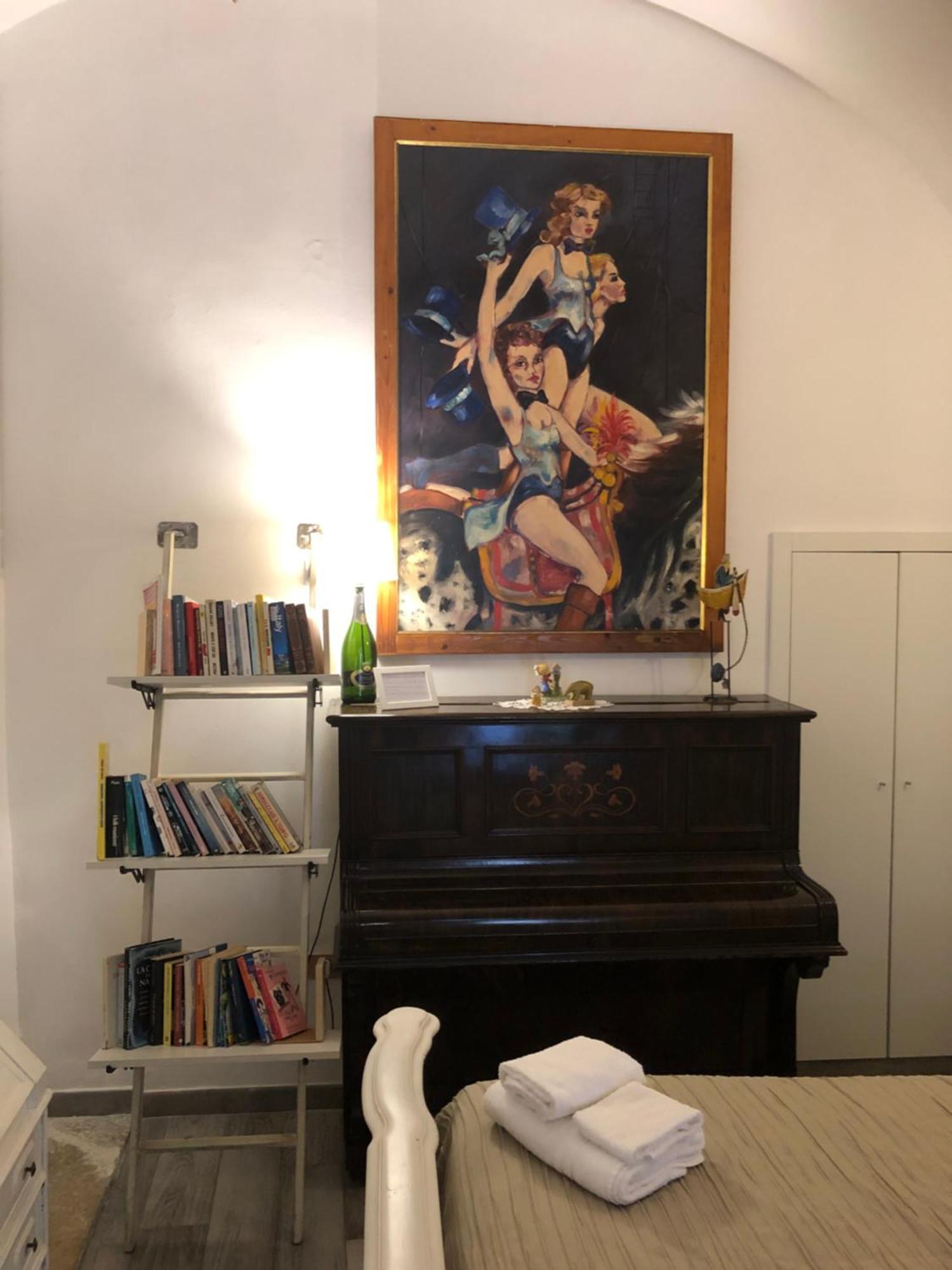 La Piccola Casa Di Tania Villa แตร์ลิซซี ภายนอก รูปภาพ